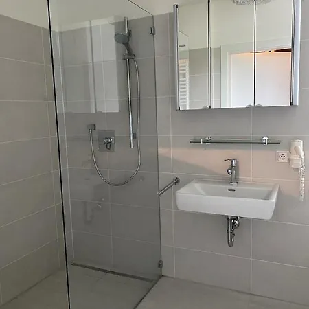 Lejlighed & Mit Hotelanbindung Pörtschach am Wörthersee