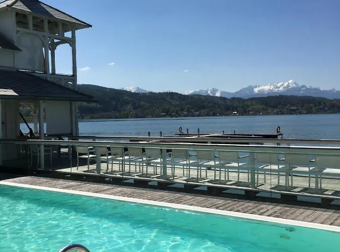 & Mit Hotelanbindung Portschach am Woerthersee