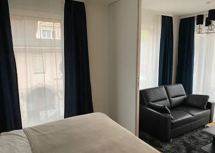 & Mit Hotelanbindung *